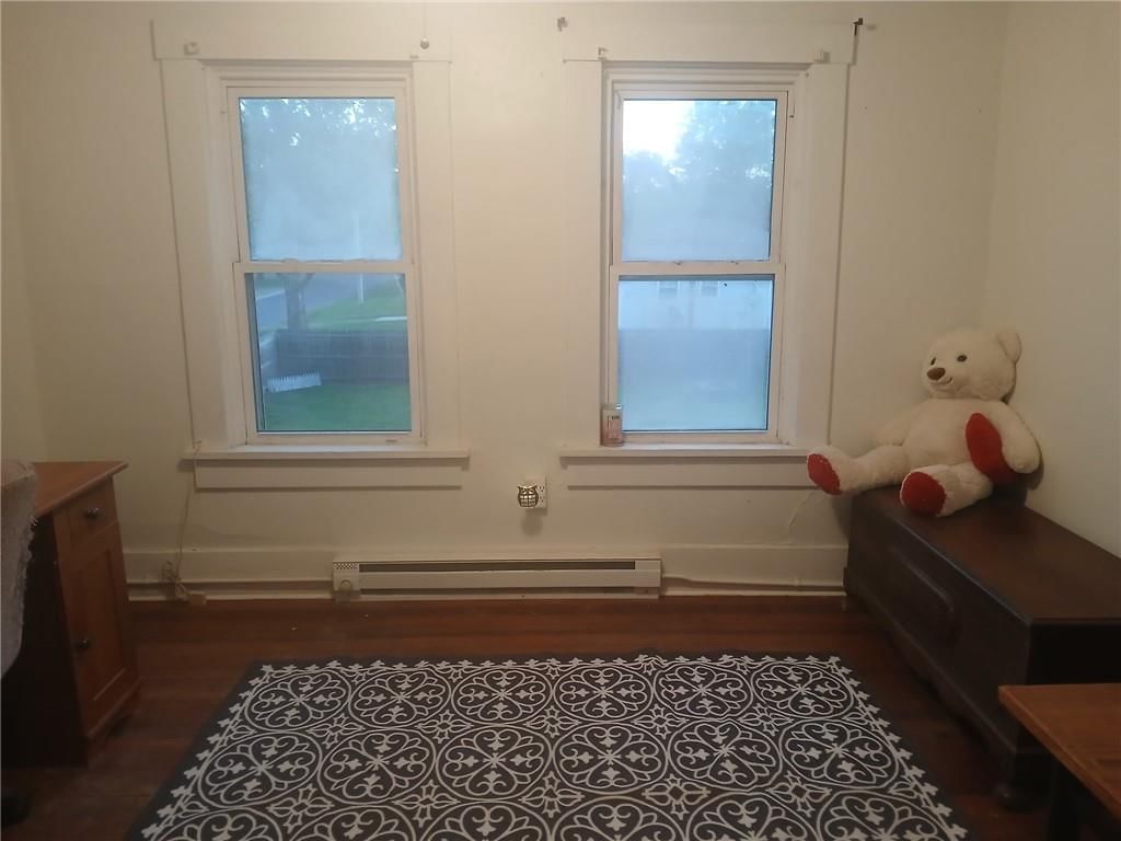 403 E Walnut Street — photo 16