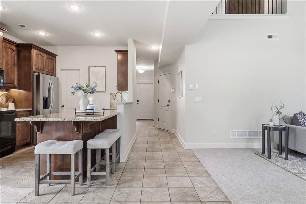 15602 W 61st Street — photo 5