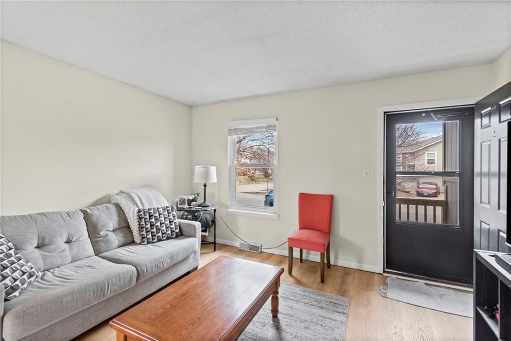8709 N Hull Avenue — photo 11
