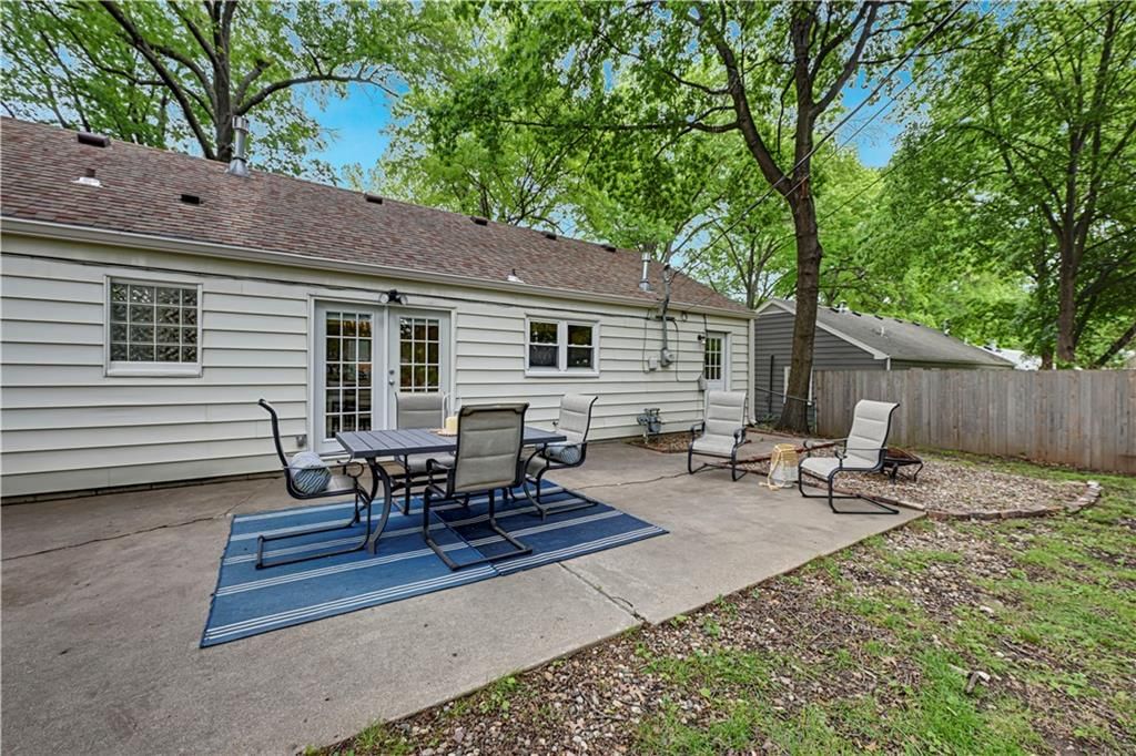2525 W 79th Street — photo 21