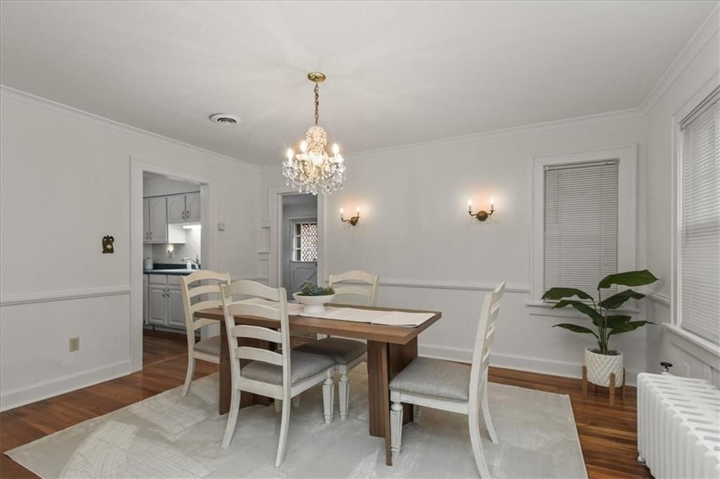 1525 W Lexington Avenue — photo 12