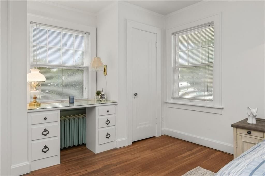 1525 W Lexington Avenue — photo 21