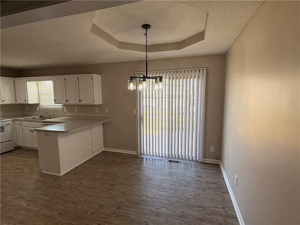 505 Regina Court — photo 5