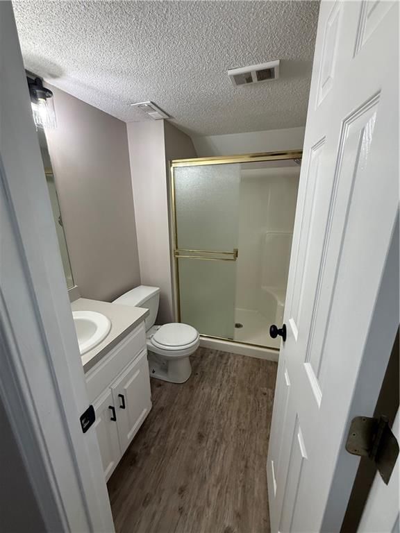 505 Regina Court — photo 15