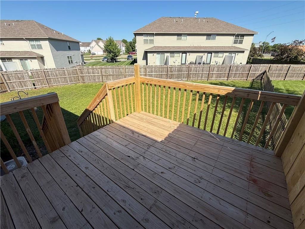 505 Regina Court — photo 21