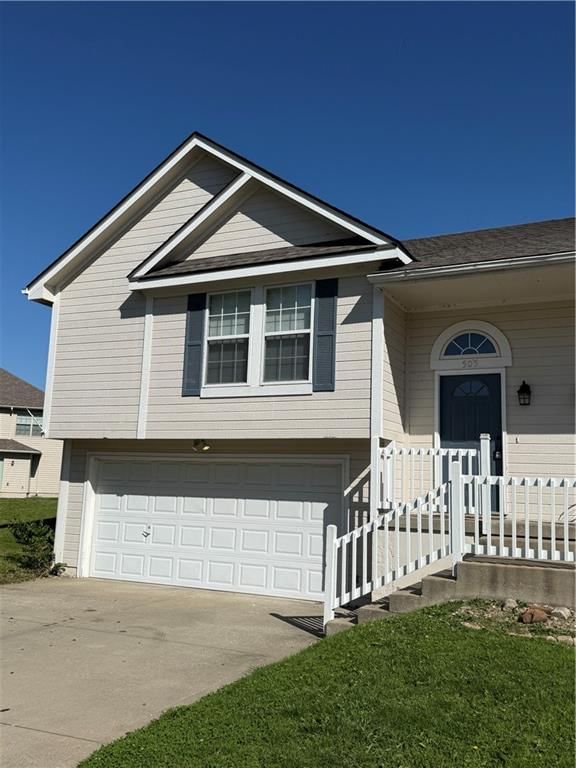 505 Regina Court — photo 23