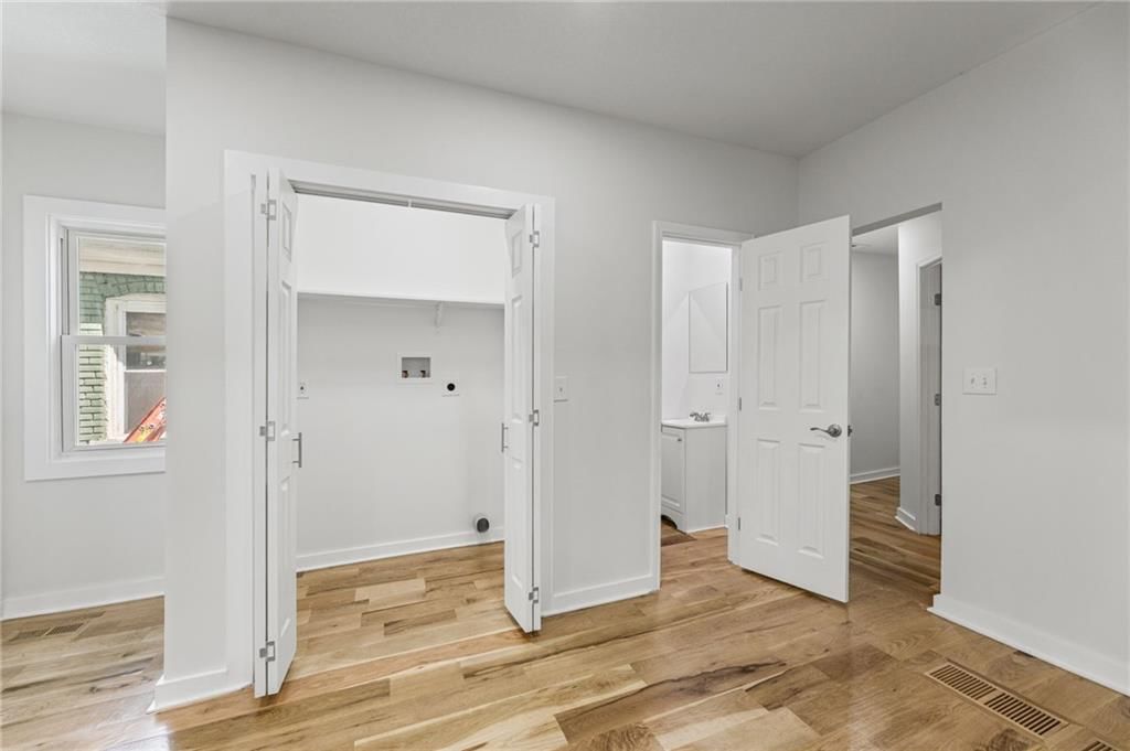 2515 Askew Avenue — photo 17