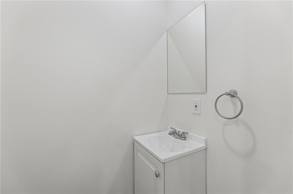 2515 Askew Avenue — photo 18