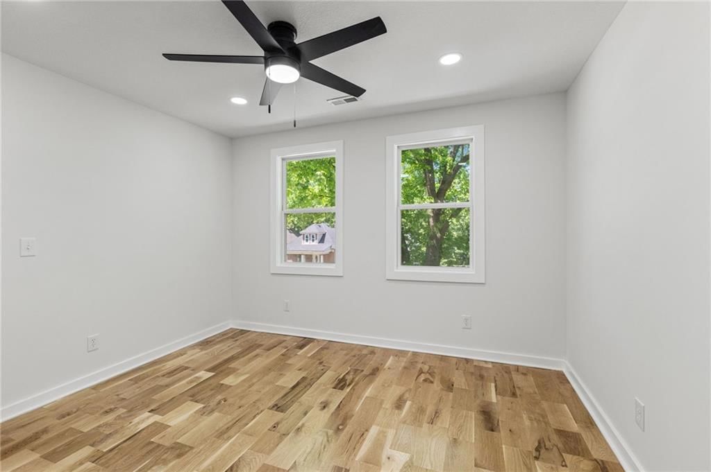2515 Askew Avenue — photo 24