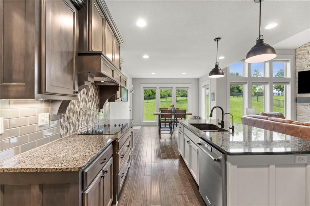 11214 S Race Street — photo 17