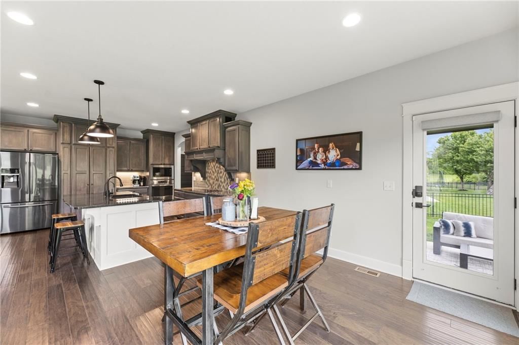 11214 S Race Street — photo 18
