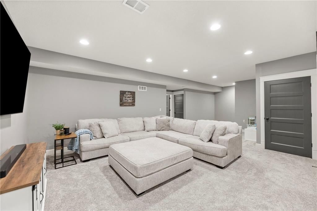 11214 S Race Street — photo 41