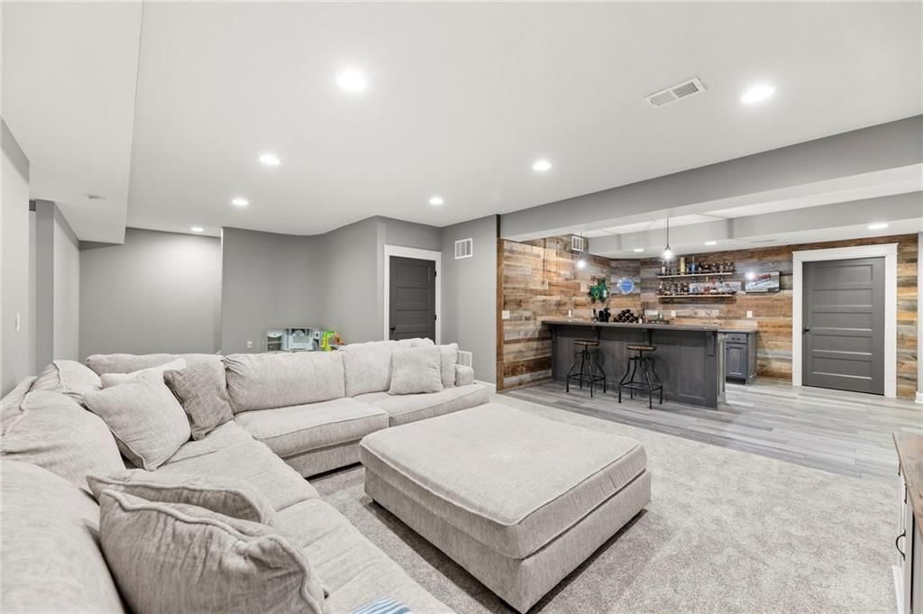 11214 S Race Street — photo 43