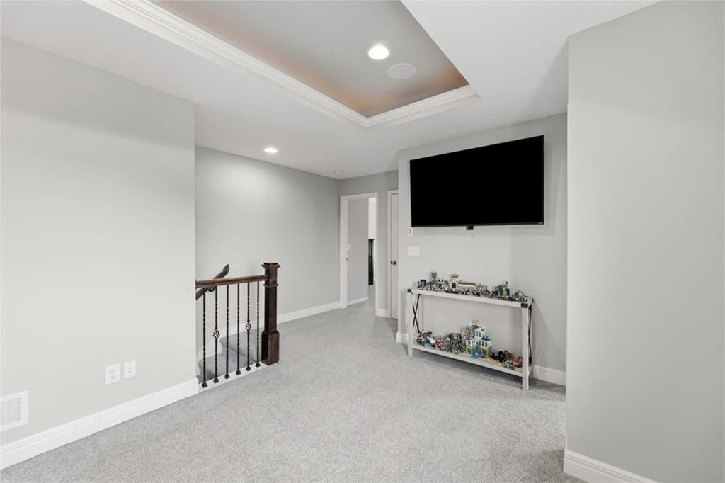 7019 Apache Drive — photo 38