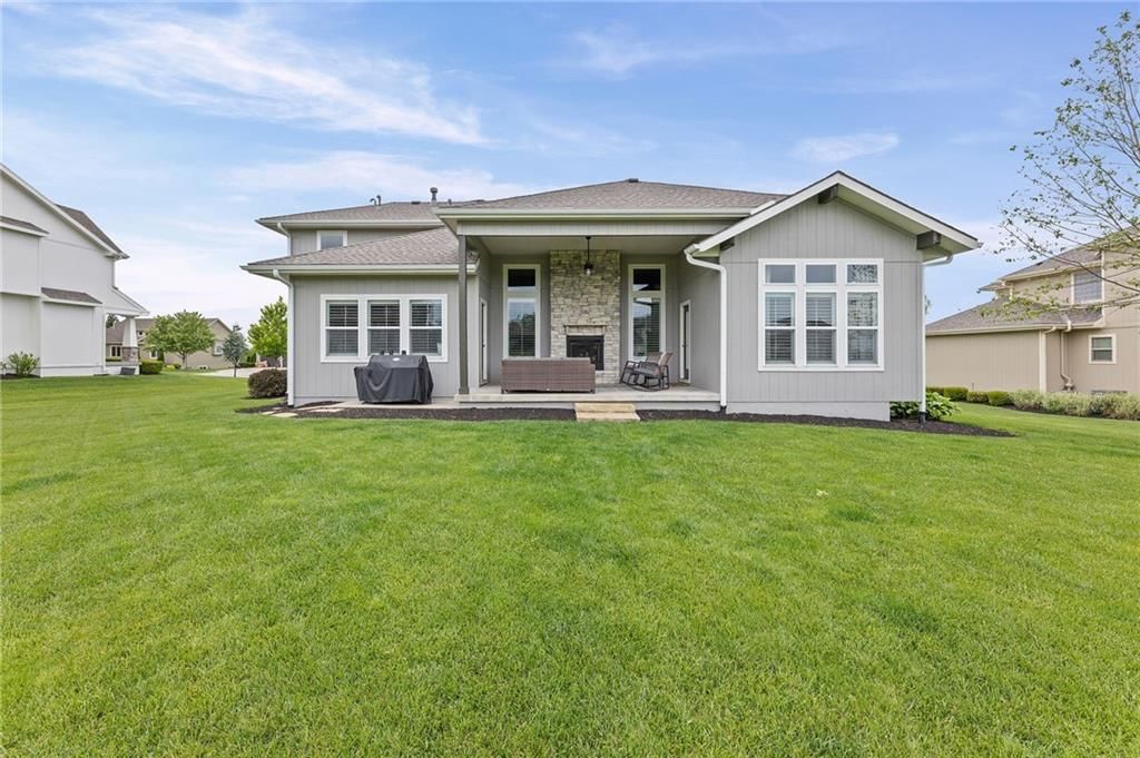 7019 Apache Drive — photo 48