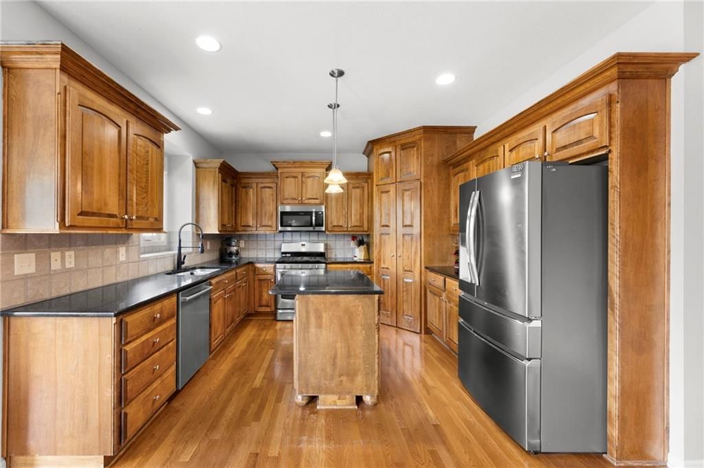 12324 Bradshaw Street — photo 18