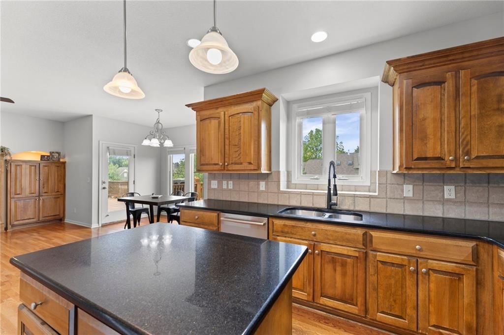 12324 Bradshaw Street — photo 21