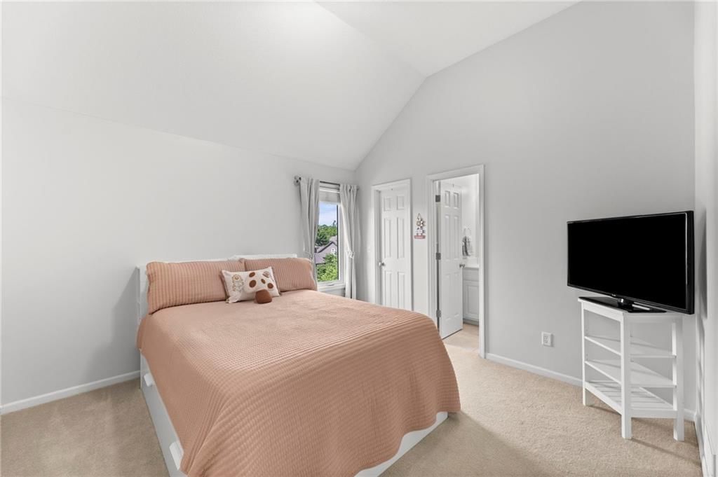 12324 Bradshaw Street — photo 31