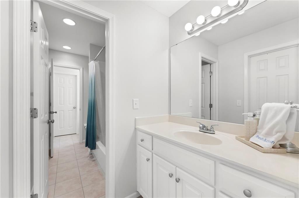 12324 Bradshaw Street — photo 35