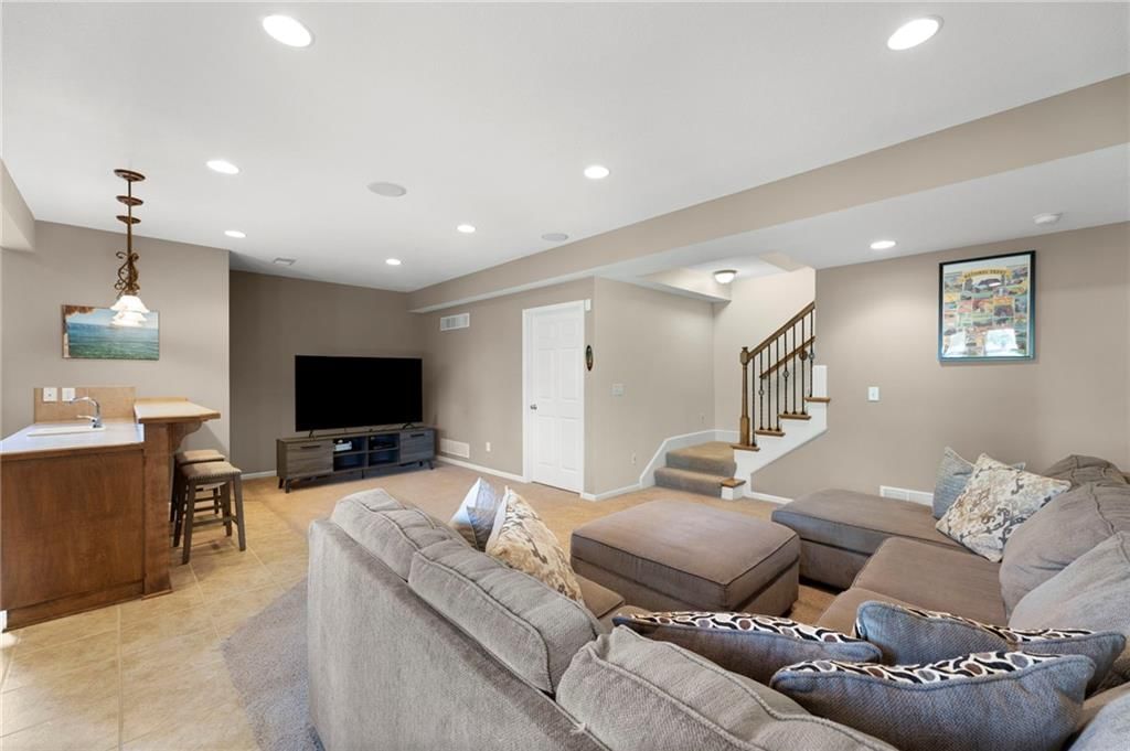 12324 Bradshaw Street — photo 44