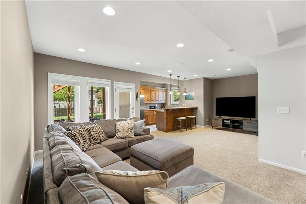 12324 Bradshaw Street — photo 46