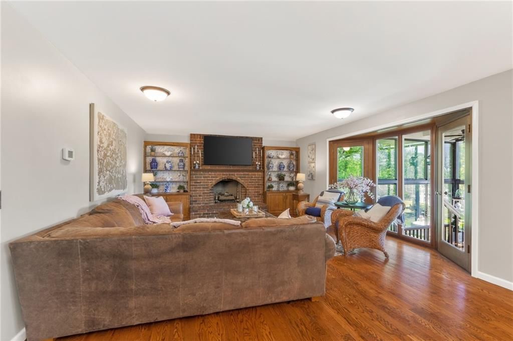 12918 Lakeland Drive — photo 20