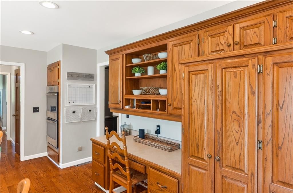 12918 Lakeland Drive — photo 28