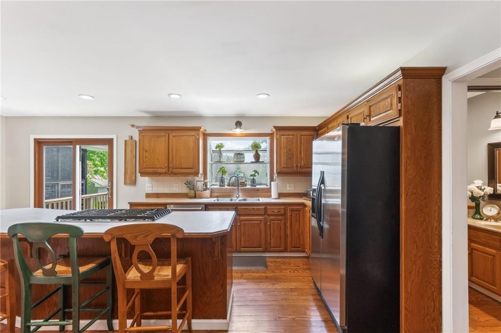 12918 Lakeland Drive — photo 29