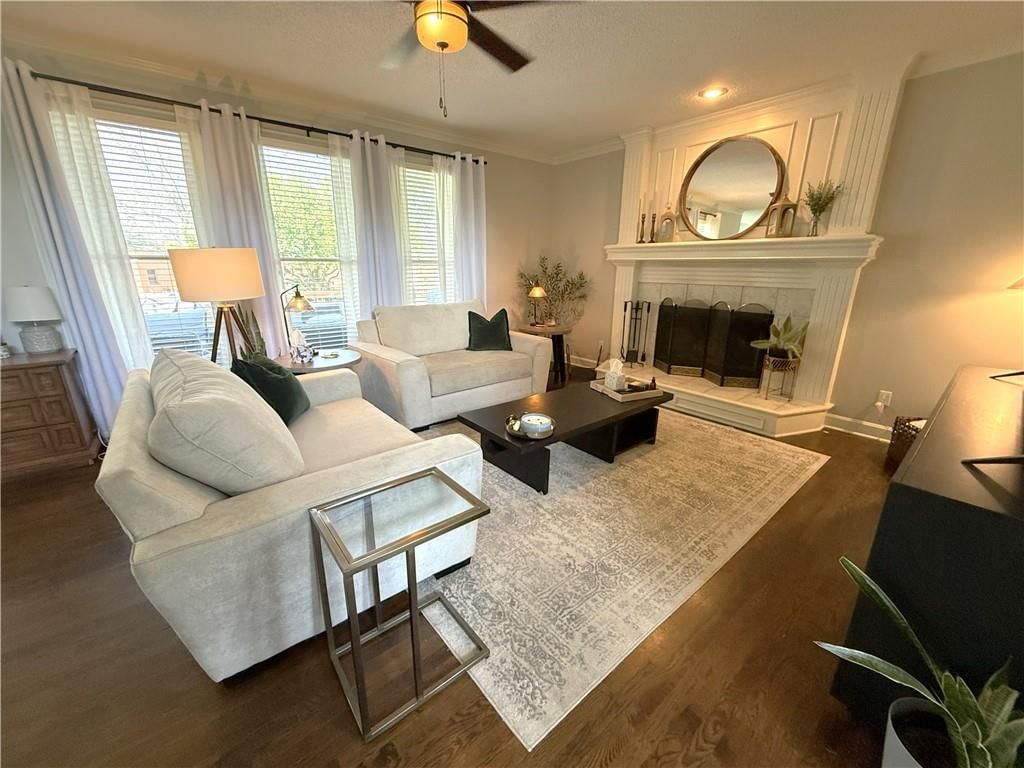 8112 W 129th Street — photo 9