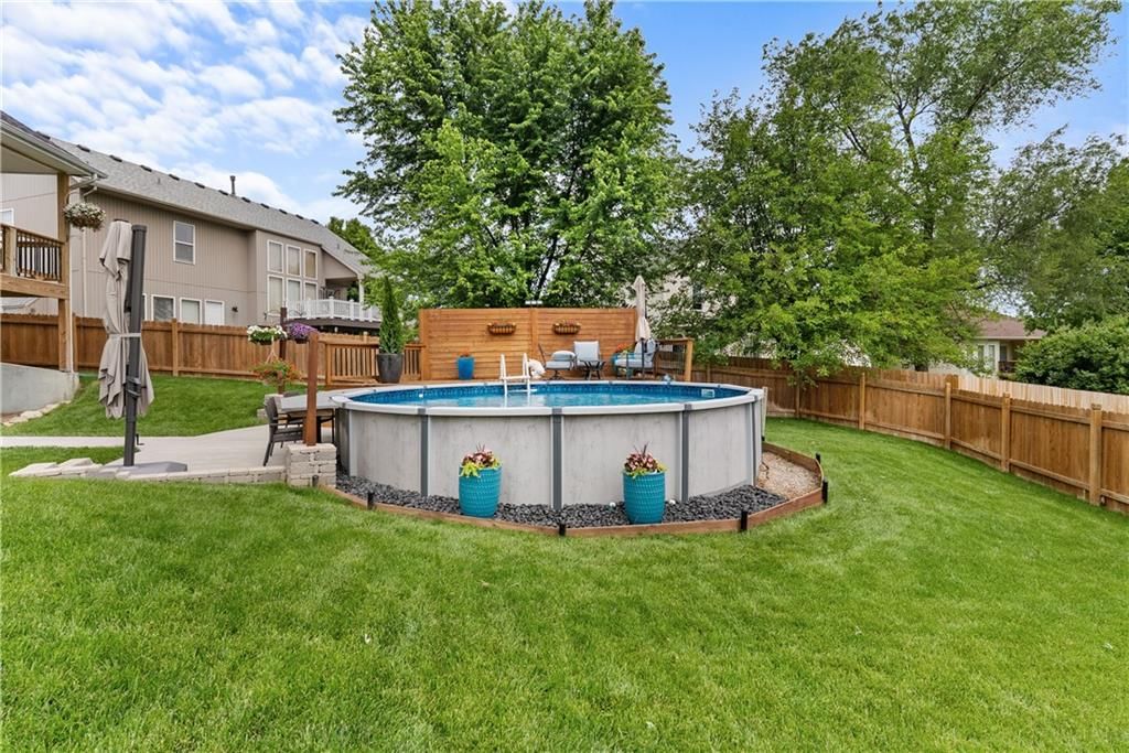 1834 White Tail Lane — photo 41