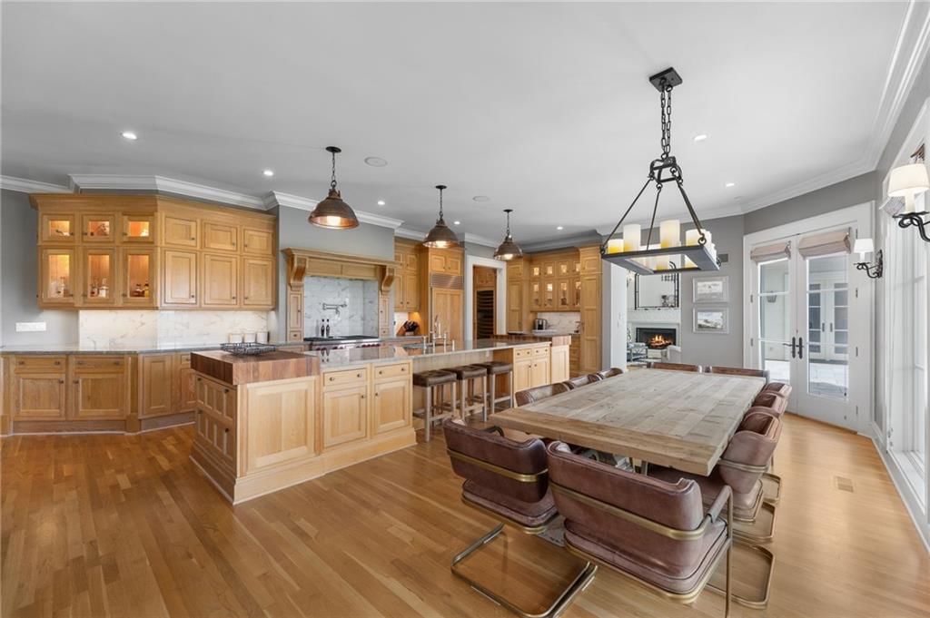 2705 W 112th Street — photo 14
