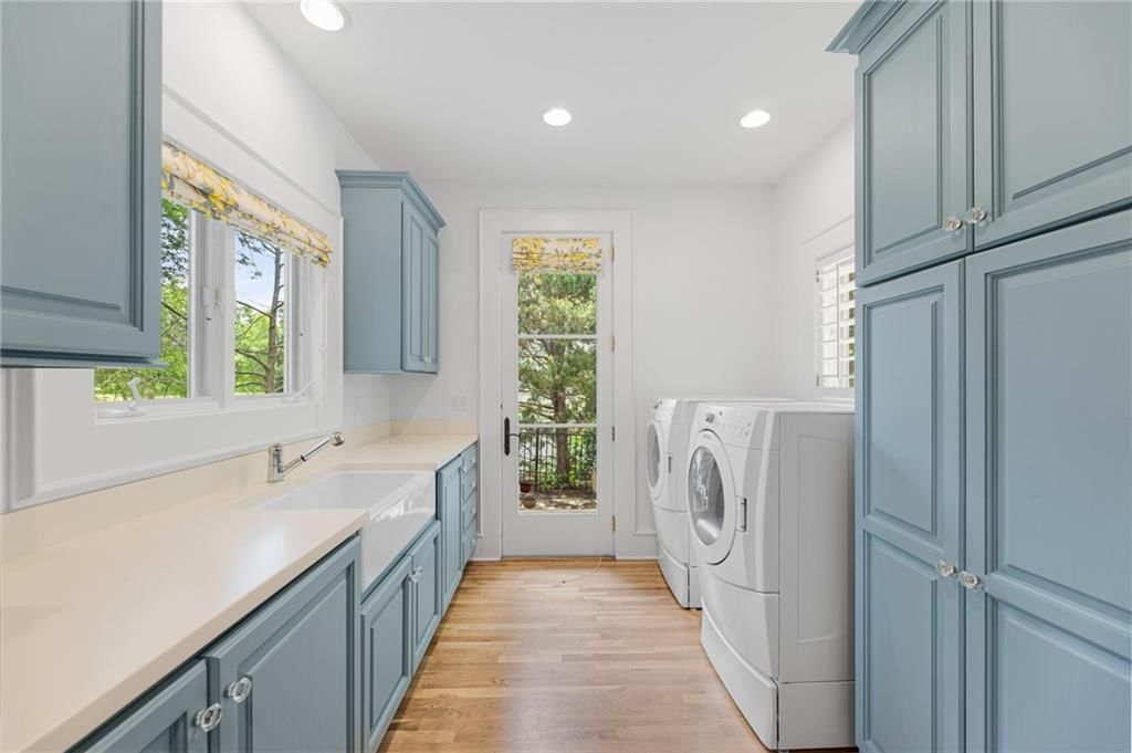 2705 W 112th Street — photo 18