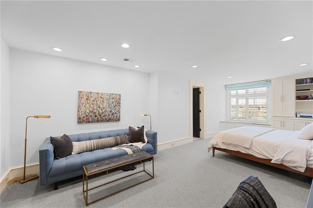 2705 W 112th Street — photo 35