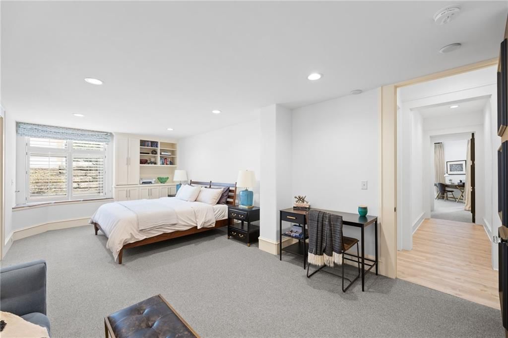 2705 W 112th Street — photo 36