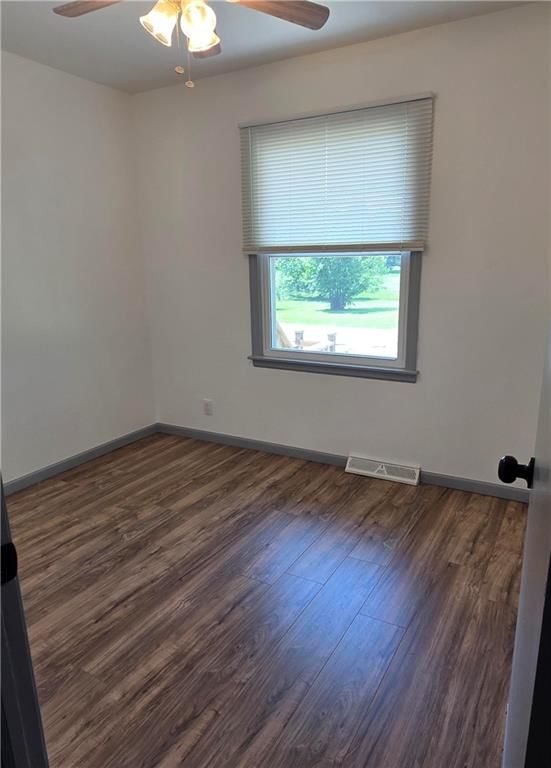 305 Park Street — photo 9