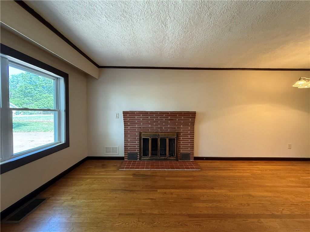 13227 Bennington Avenue — photo 11