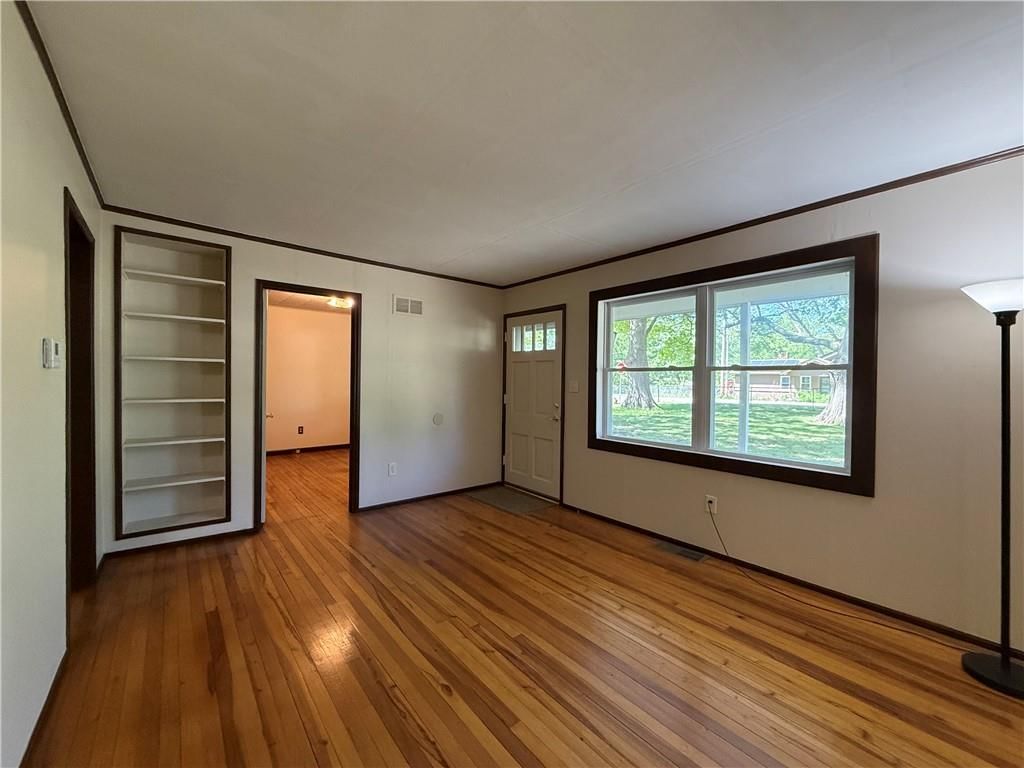 13227 Bennington Avenue — photo 12