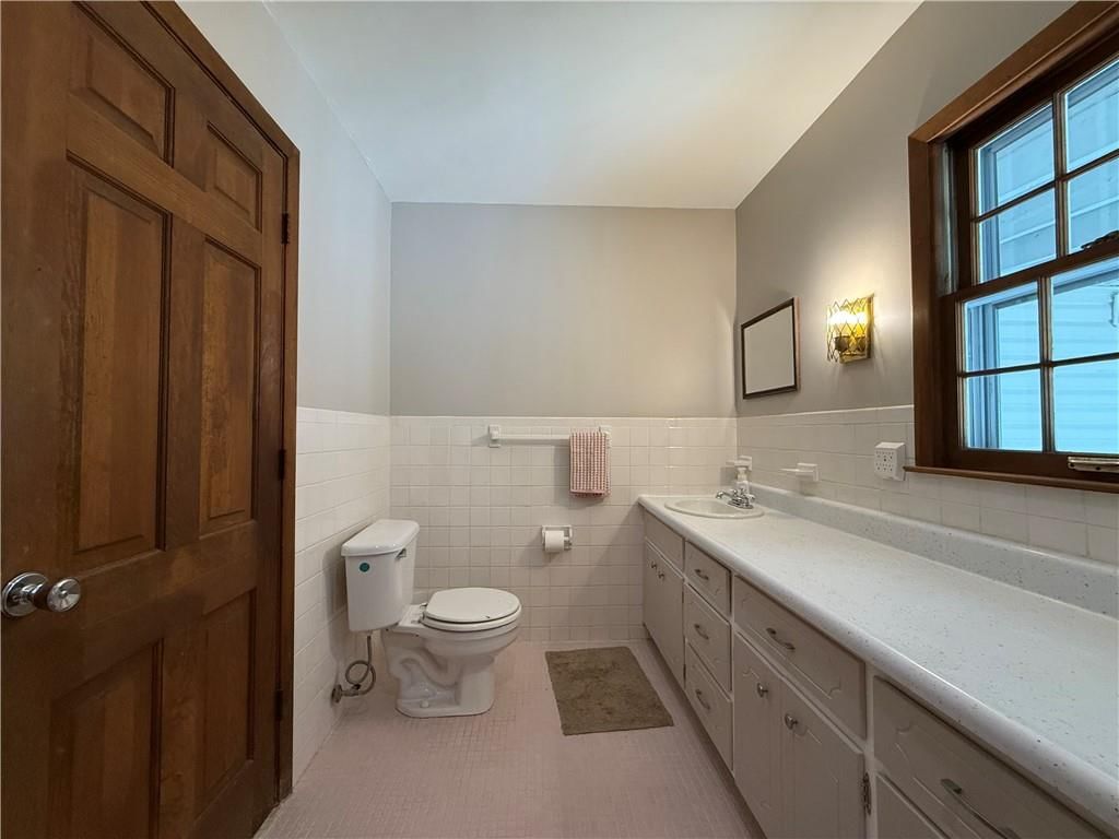13227 Bennington Avenue — photo 22