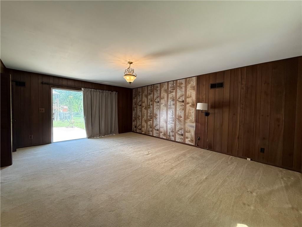 13227 Bennington Avenue — photo 27