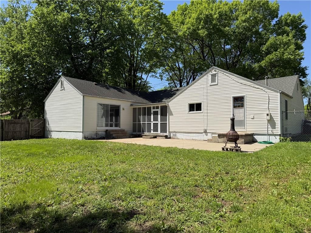 13227 Bennington Avenue — photo 41