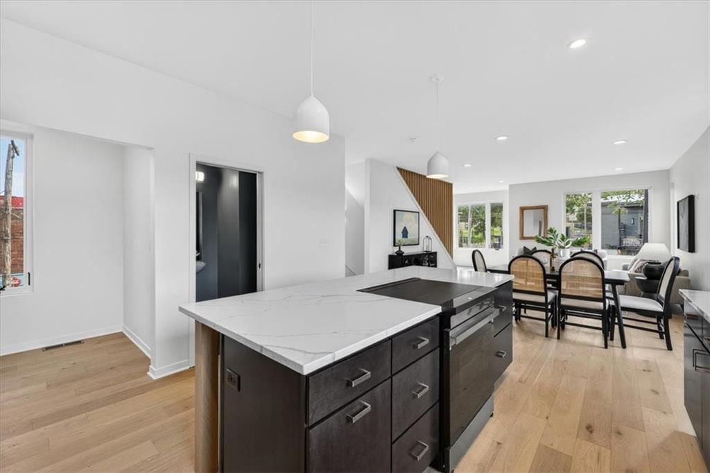 1025 Pacific Street — photo 9