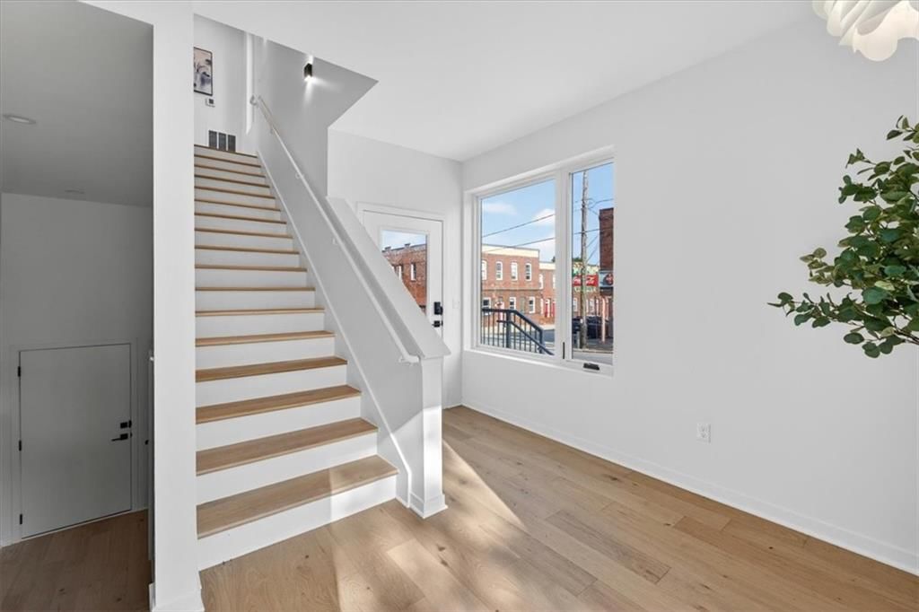 1031 Pacific Street — photo 2