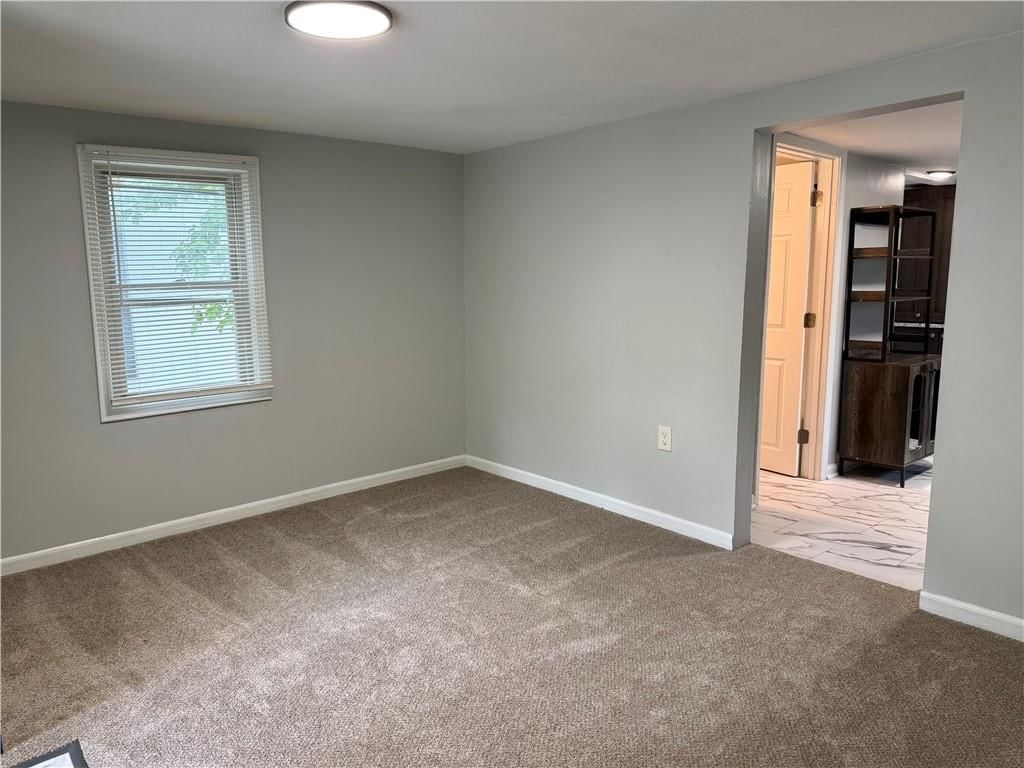 805 S Logan Street — photo 2