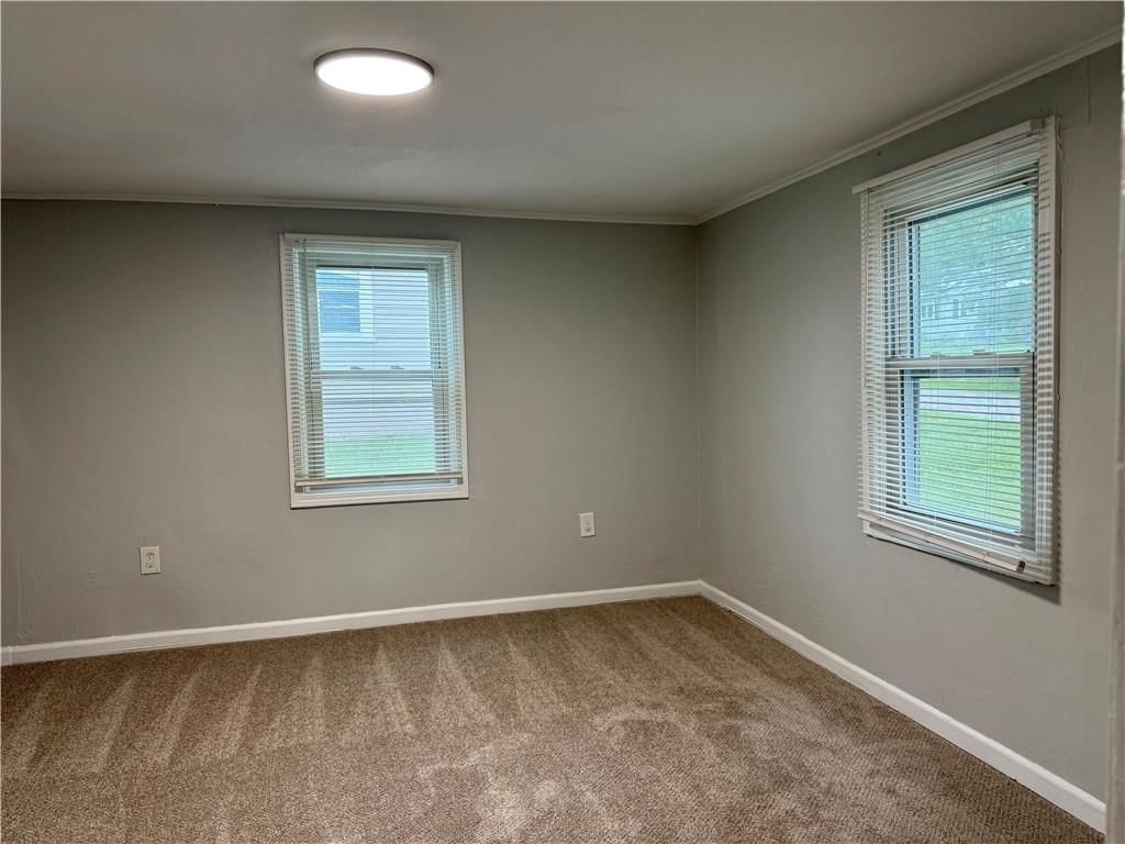 805 S Logan Street — photo 6