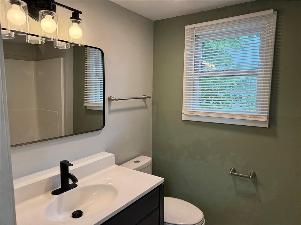 805 S Logan Street — photo 8
