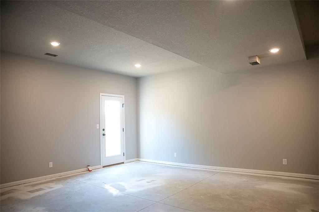 830 Cedar Ridge Drive — photo 11