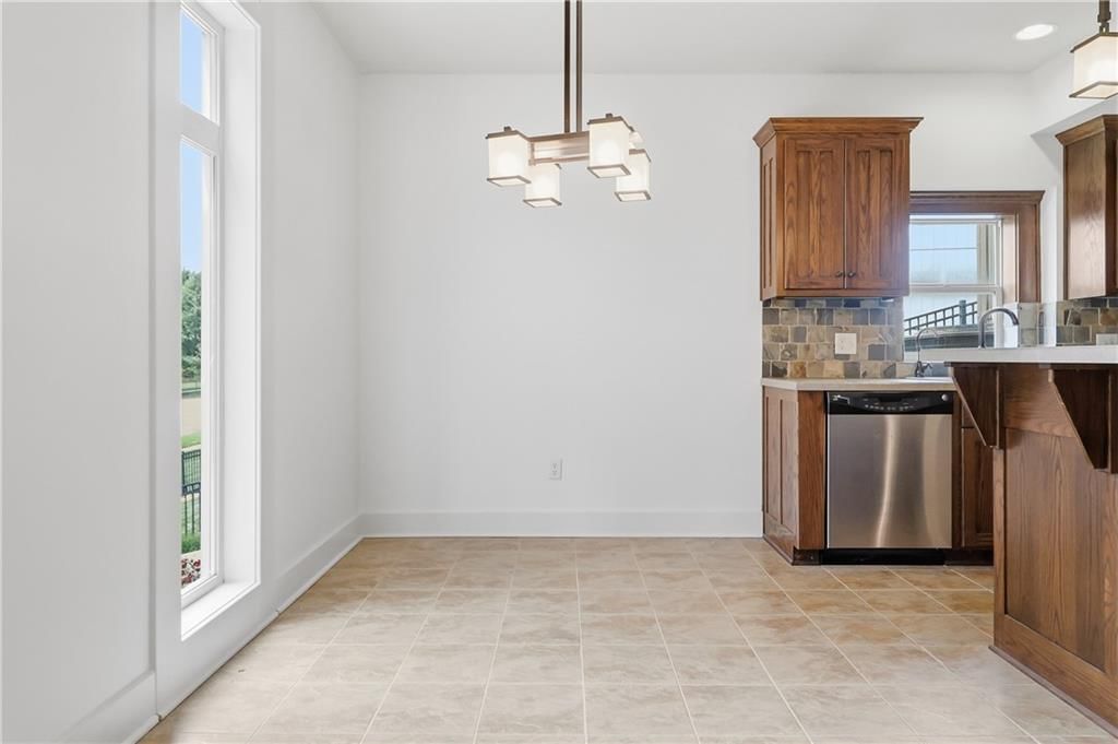 21903 W 57TH Terrace — photo 47