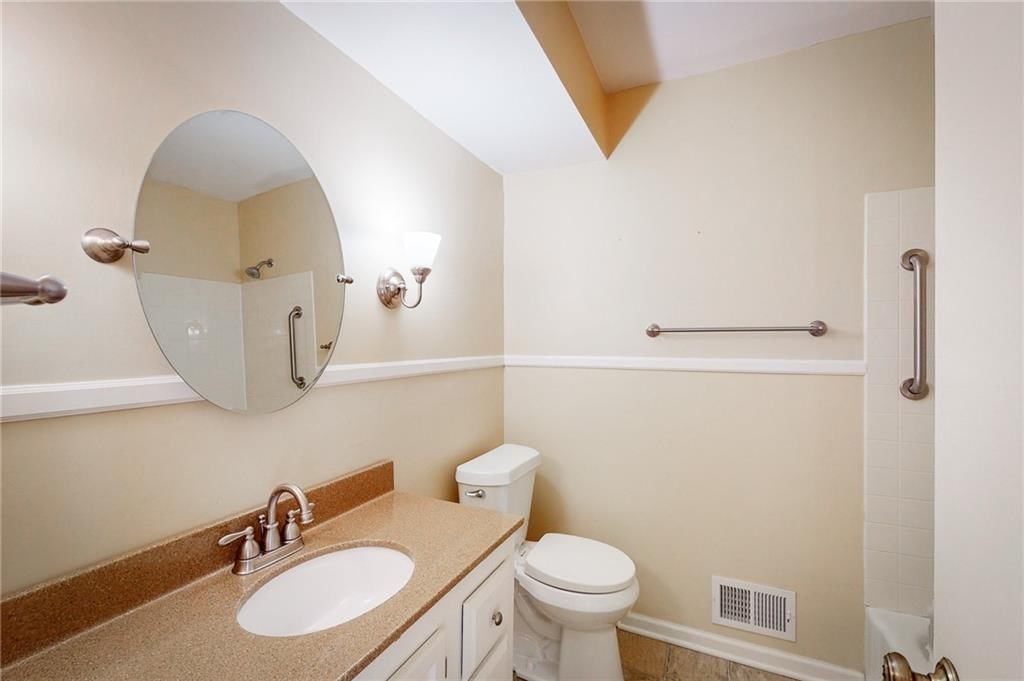8432 Evanston Avenue — photo 26