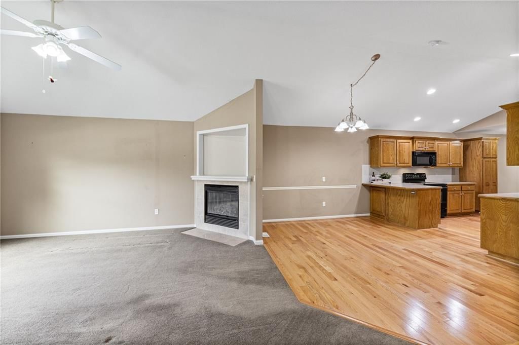 12001 S Tallgrass Drive — photo 8