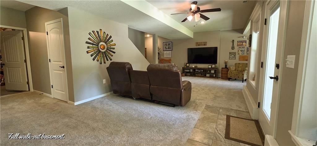 18340 Selwyn Drive — photo 31
